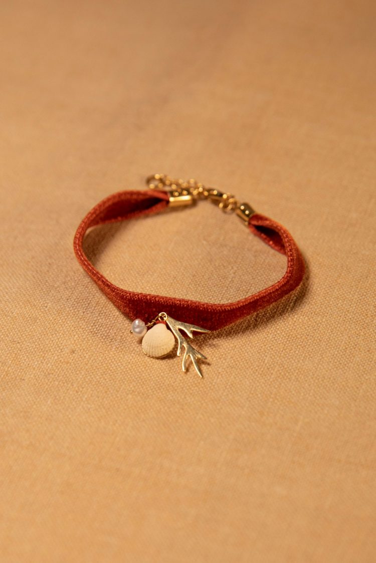 Bracelet #3 - Julie Blaive